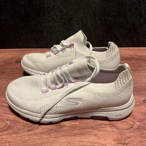 Skechers White and Pink Athletic Shoes